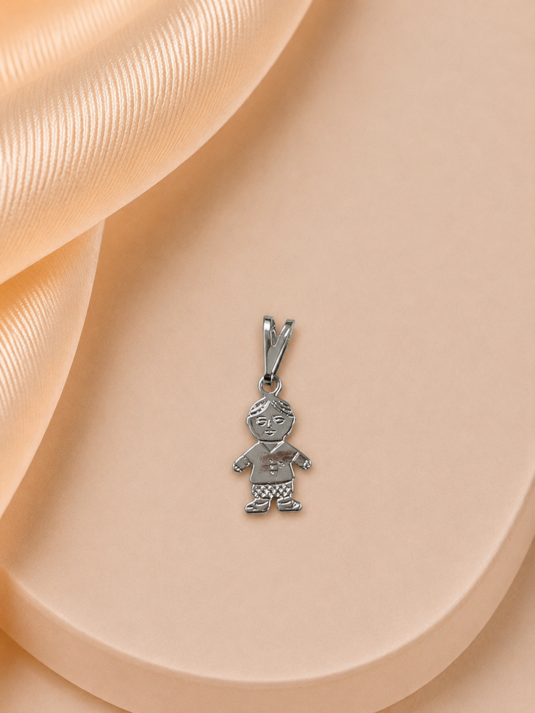 Pingente Menino Detalhes
